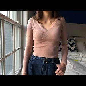 V neck sweater in blush pink